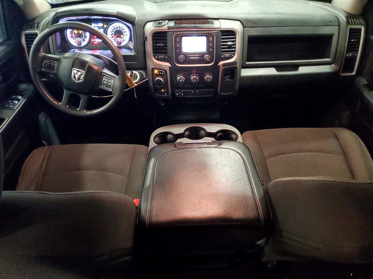2021 RAM 1500 CLASSIC TRADESMAN photo 8