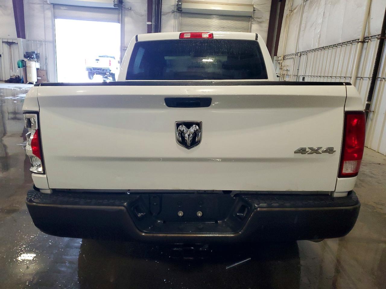 2021 RAM 1500 CLASSIC TRADESMAN photo 6