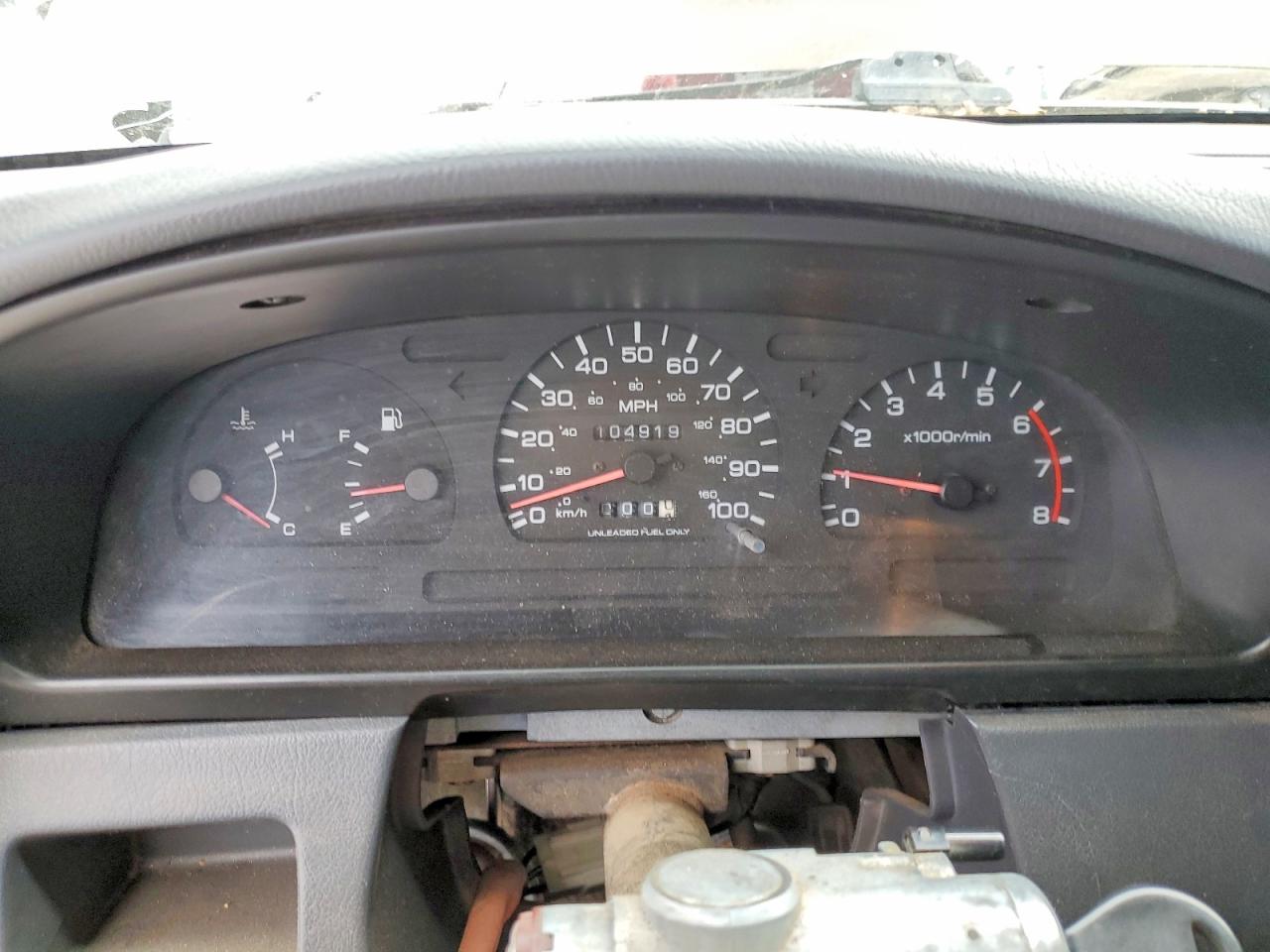 1995 NISSAN TRUCK KING CAB XE photo 9