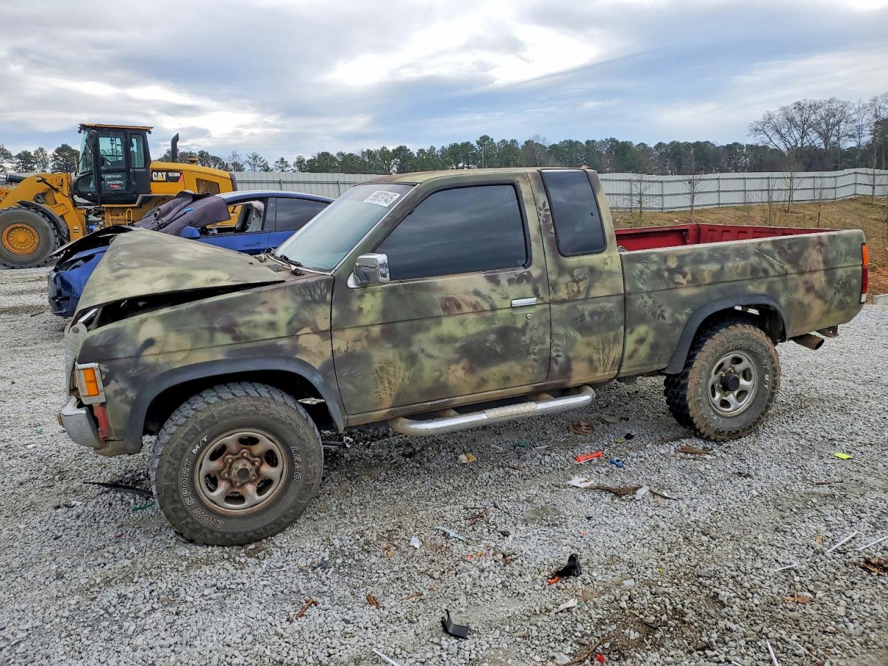 1995 NISSAN TRUCK