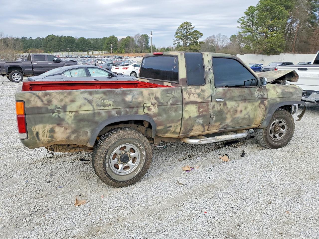 1995 NISSAN TRUCK KING CAB XE photo 3