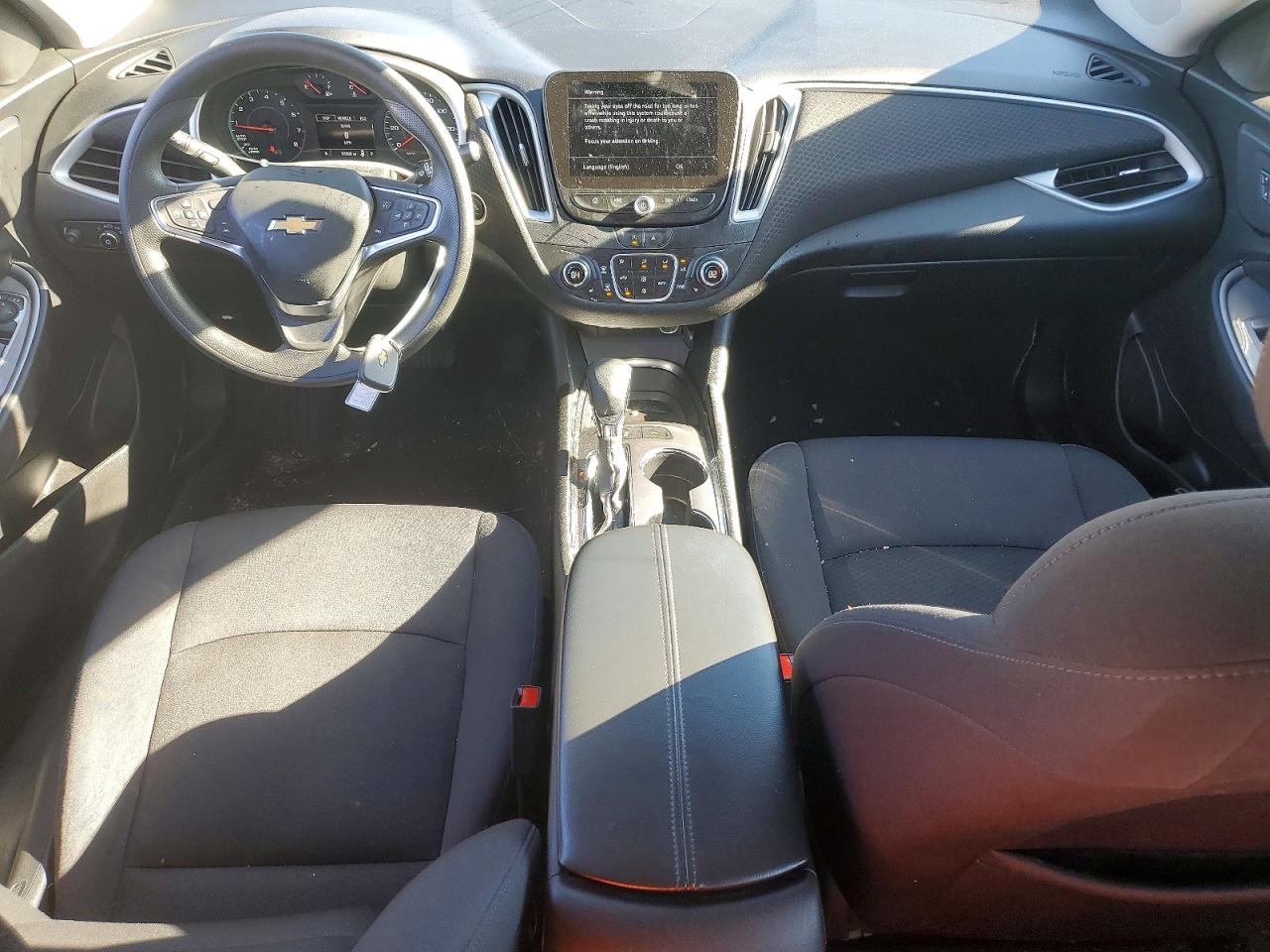 2024 CHEVROLET MALIBU LT photo 8