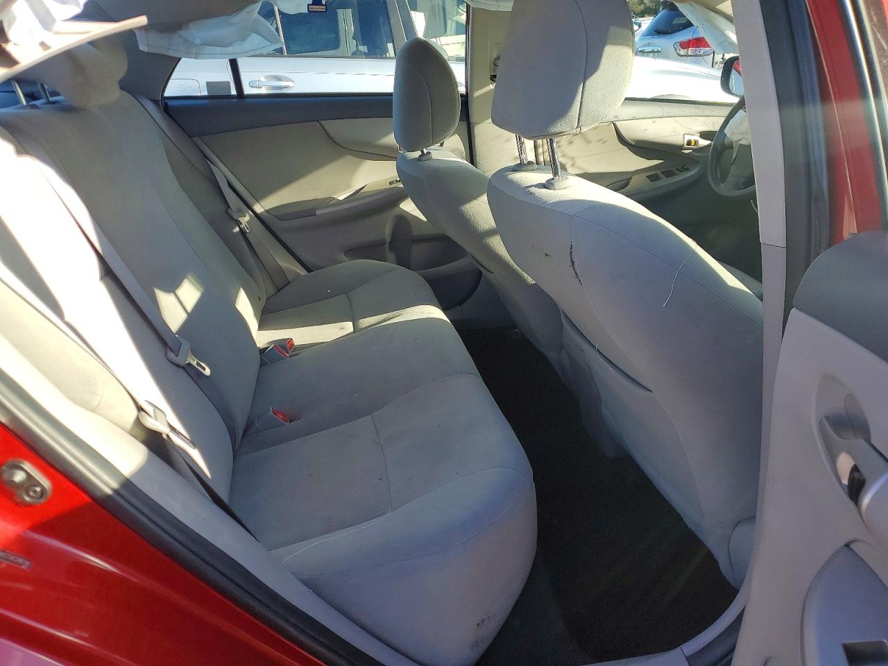 2010 TOYOTA COROLLA BASE photo 10