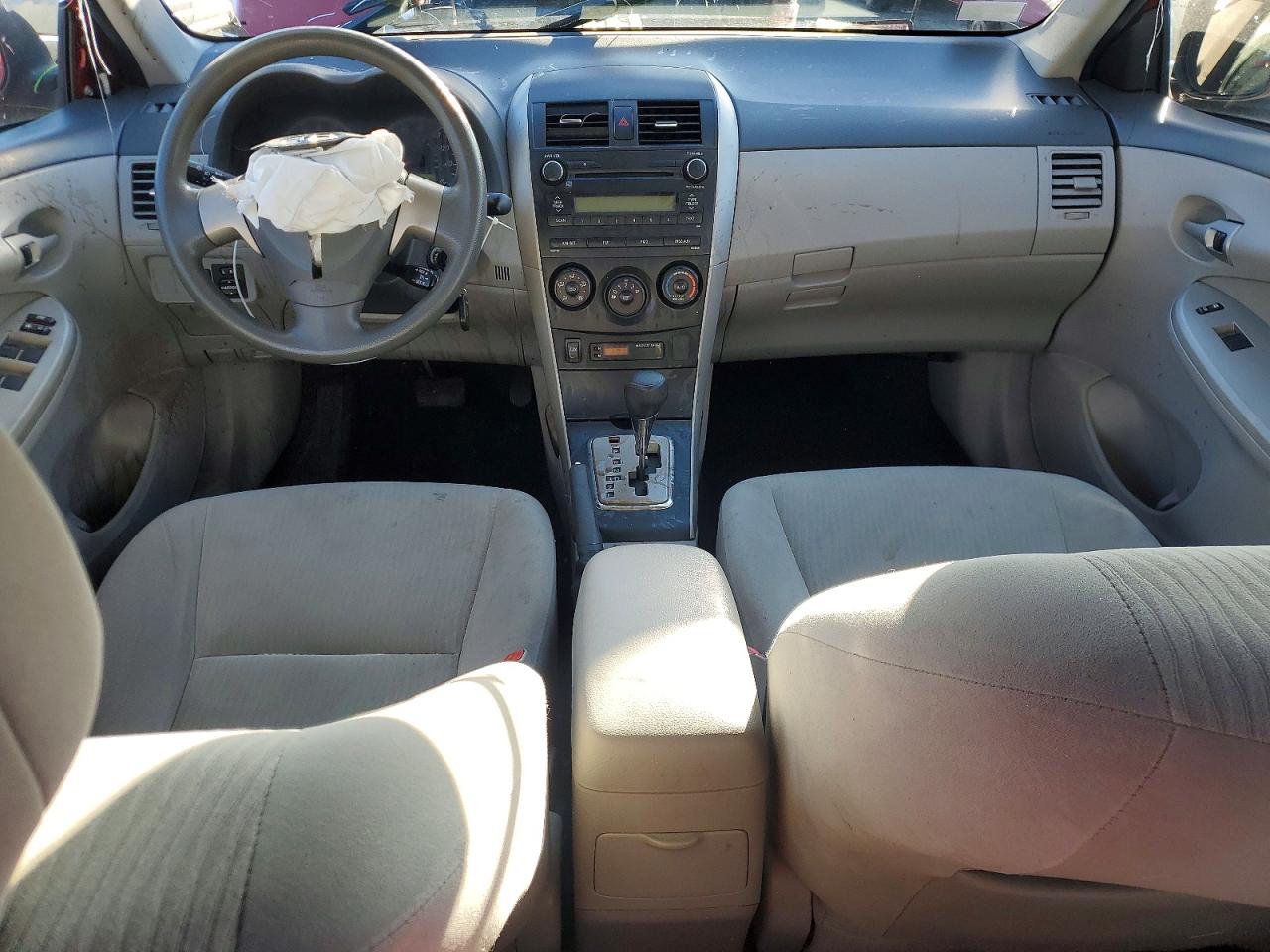 2010 TOYOTA COROLLA BASE photo 8