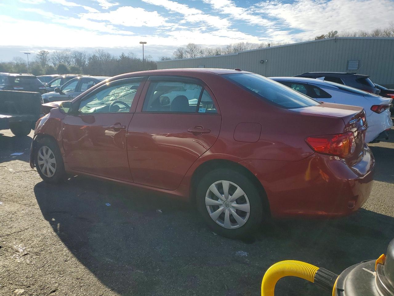 2010 TOYOTA COROLLA BASE photo 2