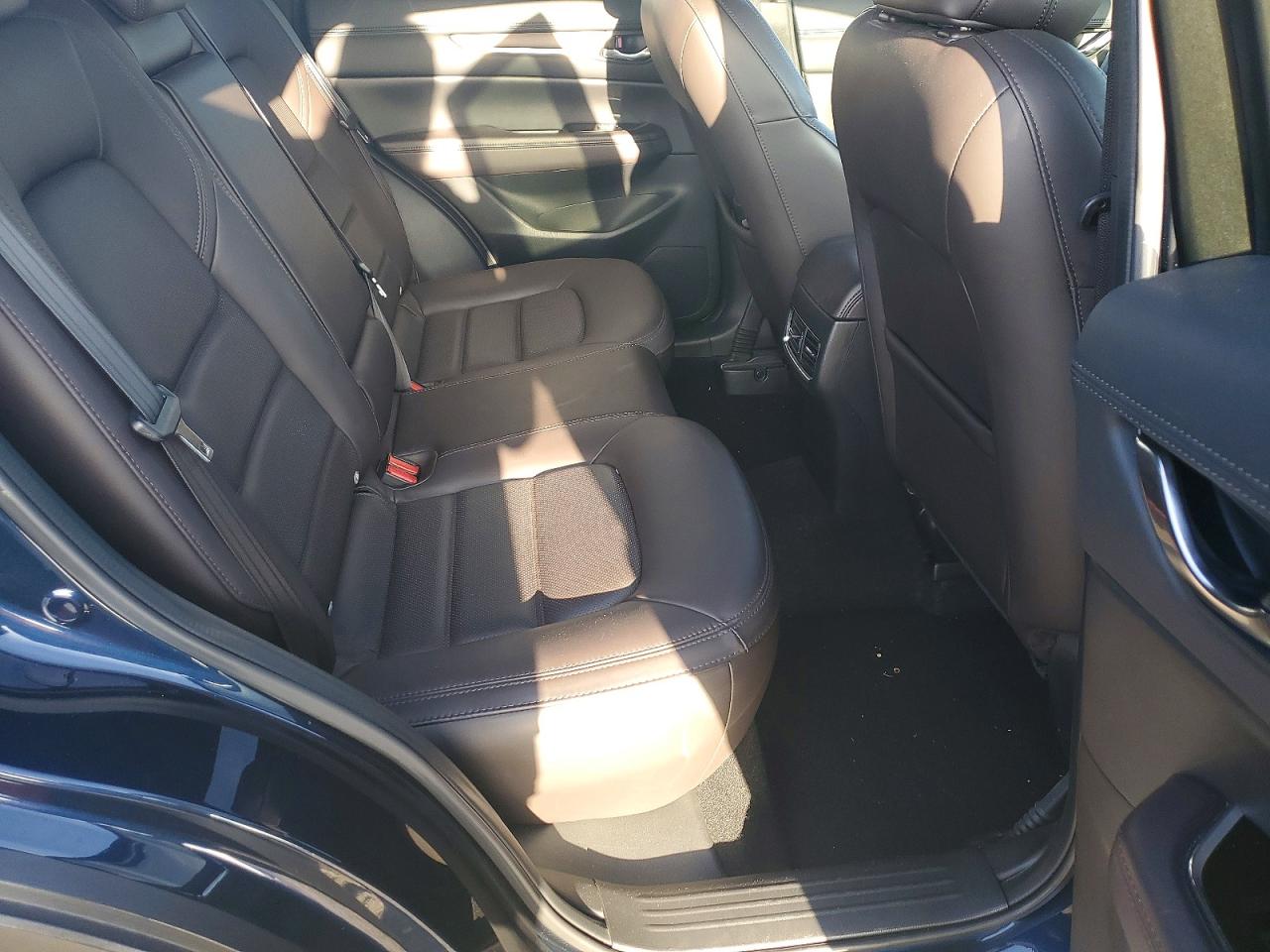 2021 MAZDA CX-5 SIGNATURE photo 10