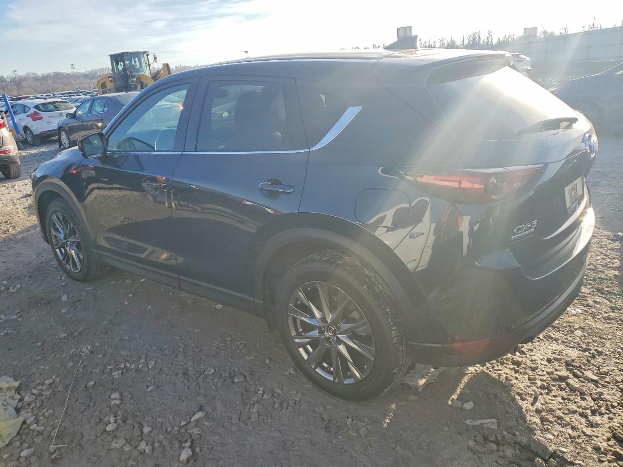 2021 MAZDA CX-5 SIGNATURE photo 2