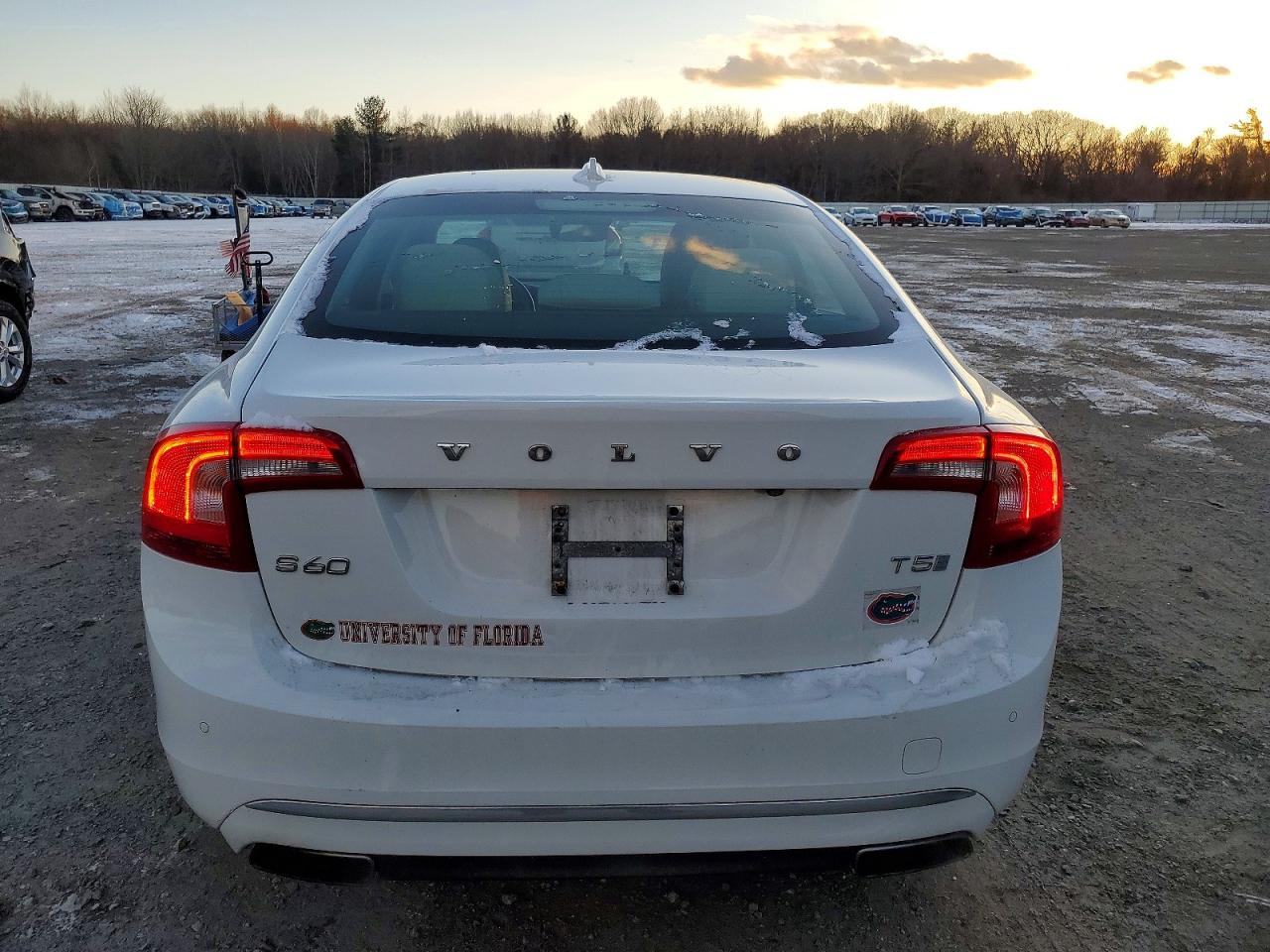 2017 VOLVO S60 PREMIER photo 11