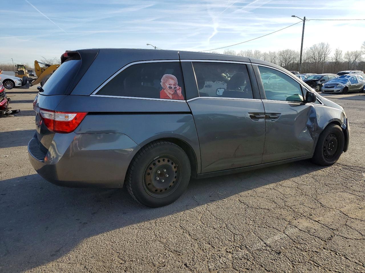 2013 HONDA ODYSSEY LX photo 3