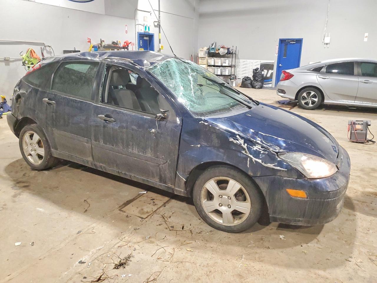 2003 FORD FOCUS ZX5 photo 4