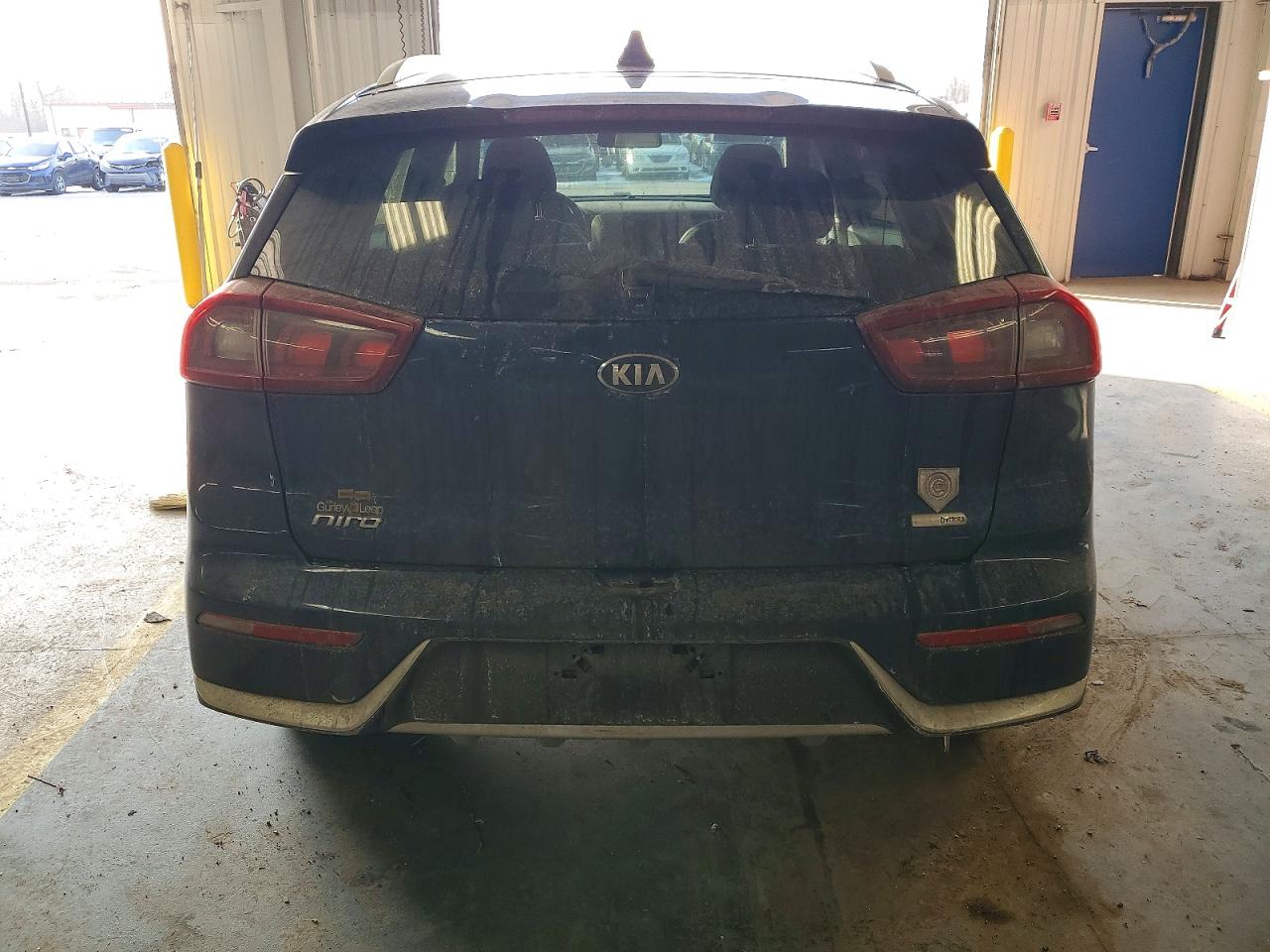 2017 KIA NIRO FE photo 6