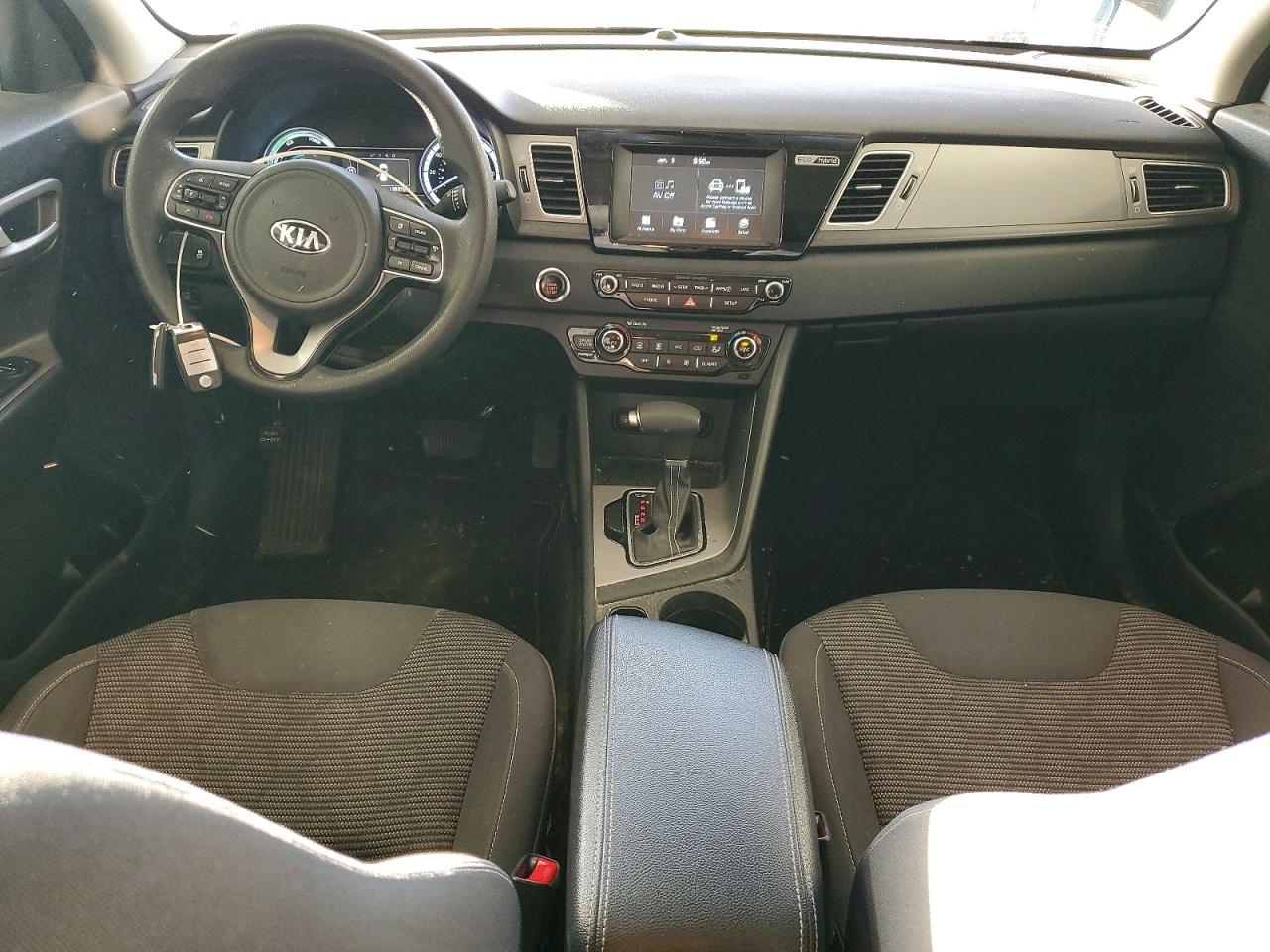 2017 KIA NIRO FE photo 8