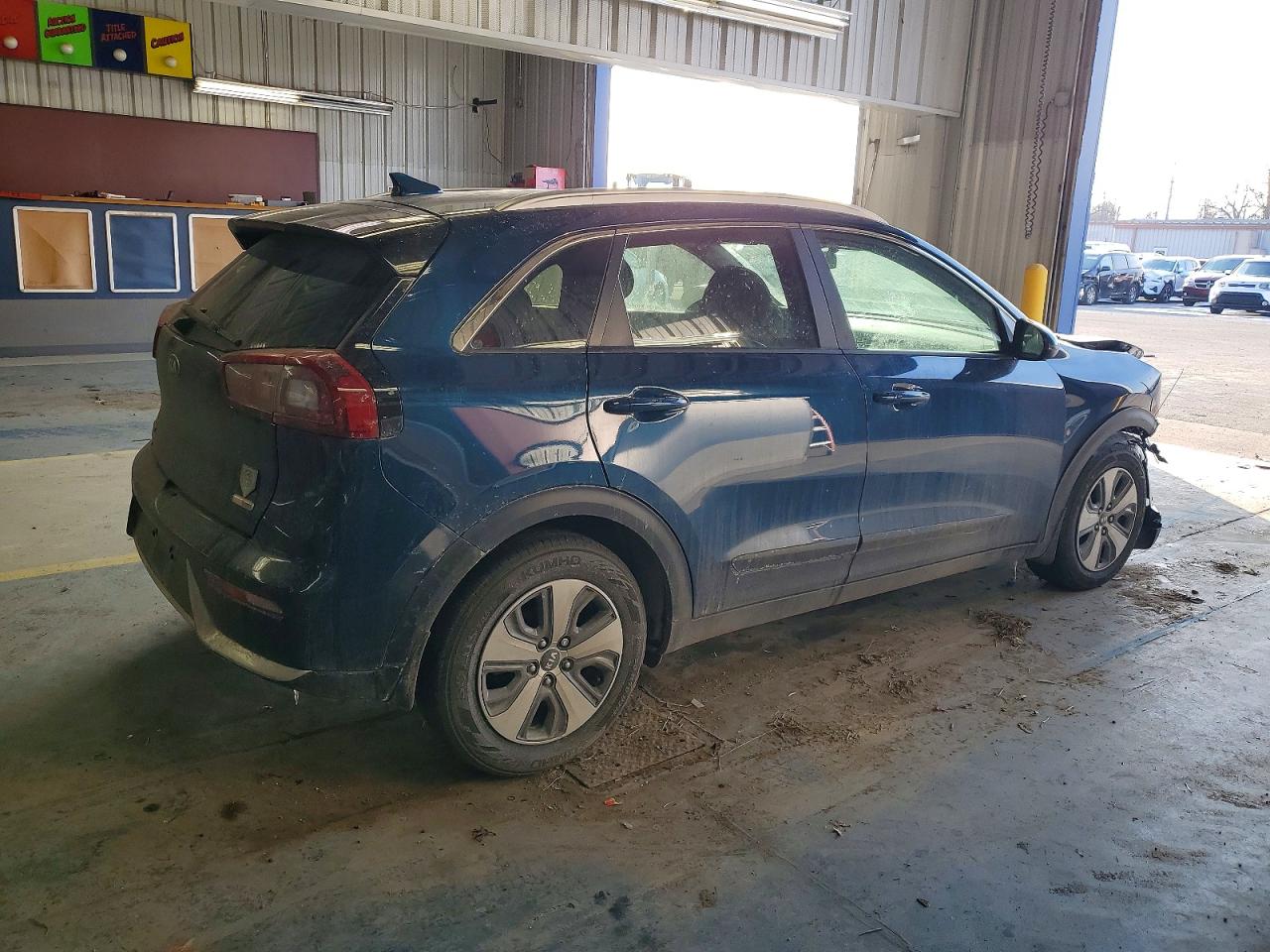 2017 KIA NIRO FE photo 3
