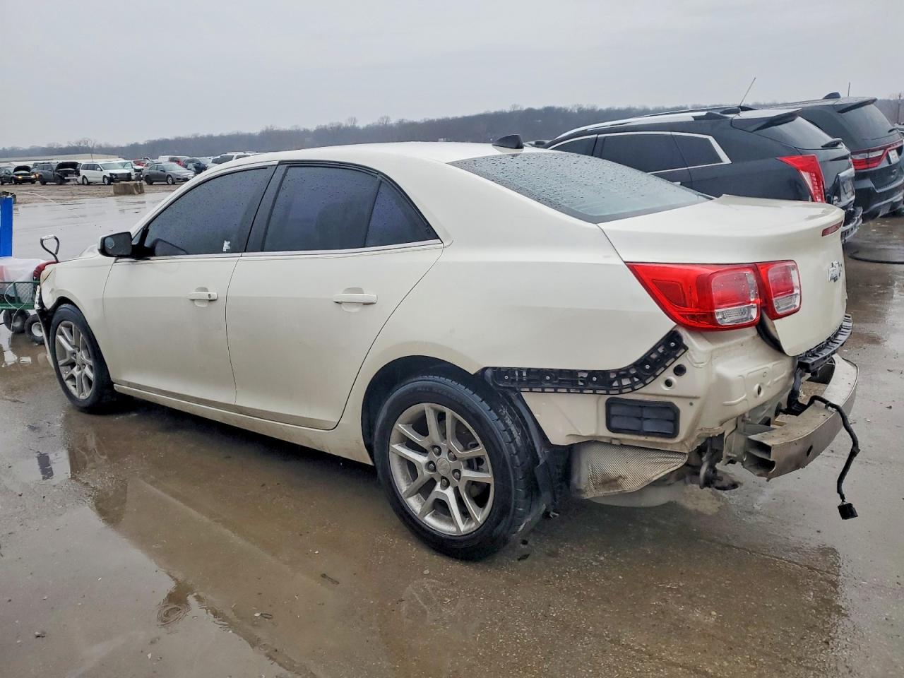 2013 CHEVROLET MALIBU 1LT photo 3