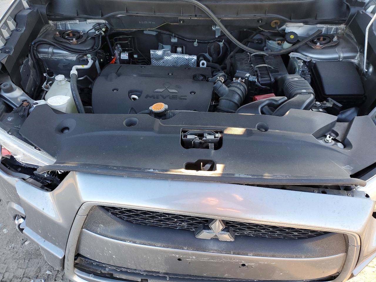 2012 MITSUBISHI OUTLANDER SPORT SE photo 12