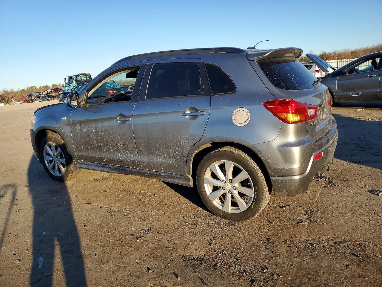 2012 MITSUBISHI OUTLANDER SPORT SE photo 2