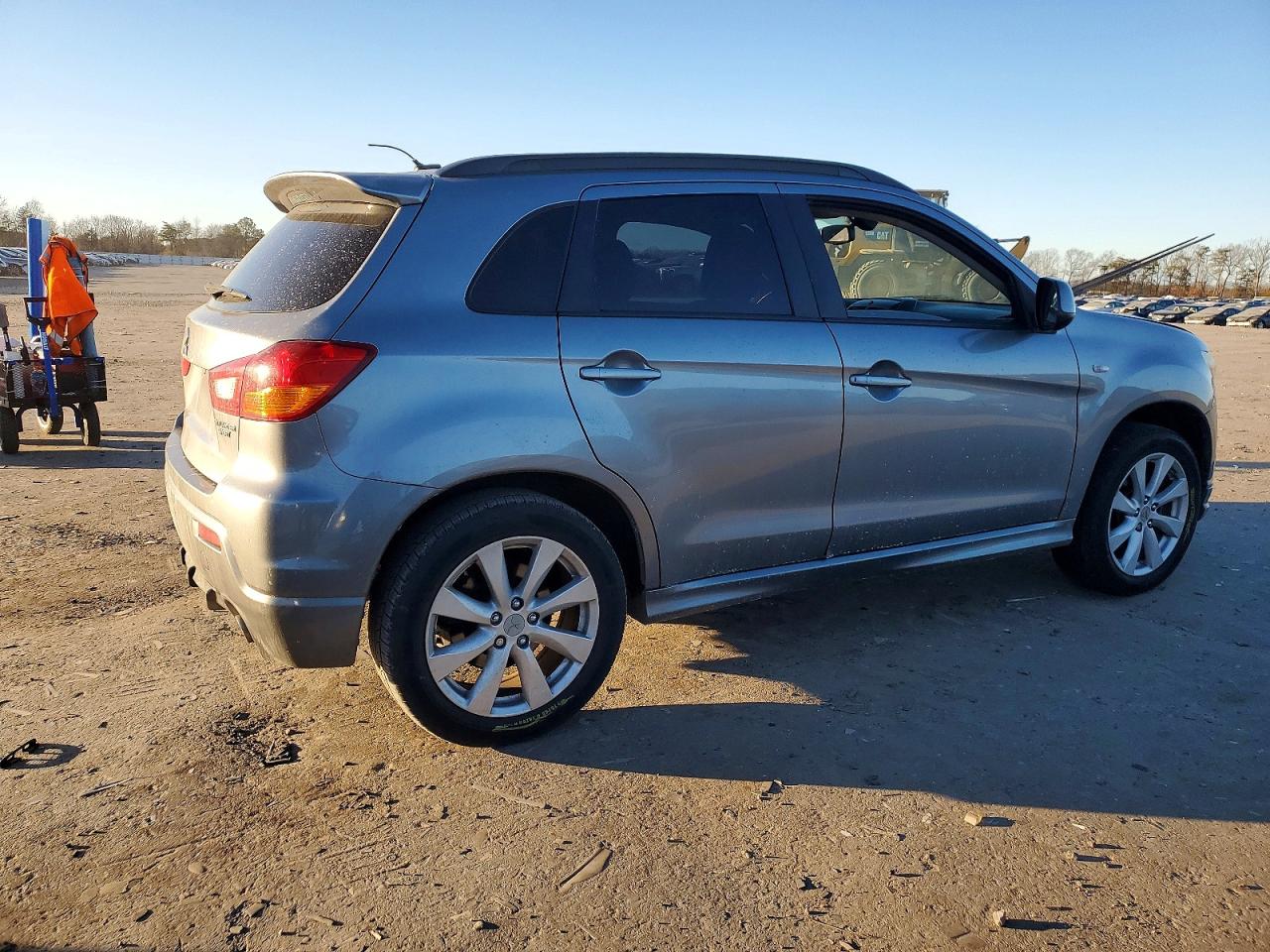 2012 MITSUBISHI OUTLANDER SPORT SE photo 3