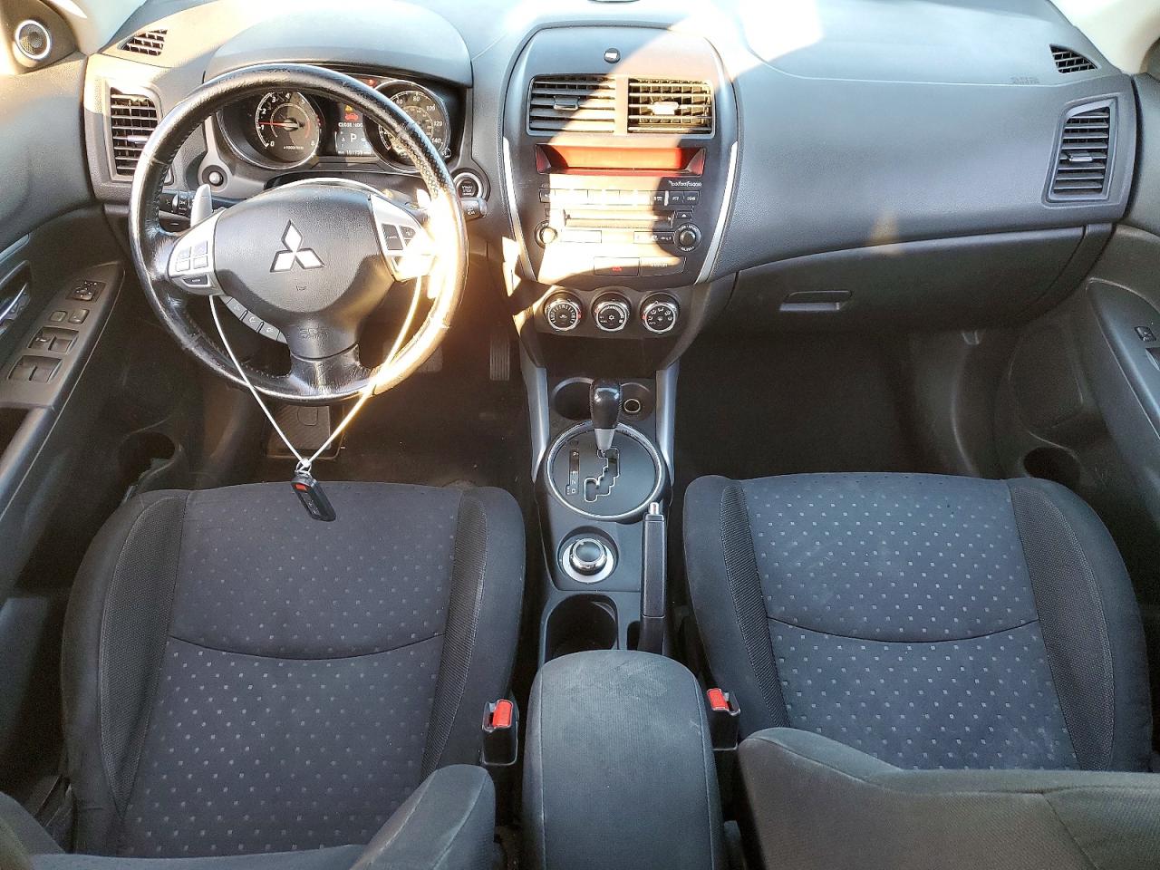 2012 MITSUBISHI OUTLANDER SPORT SE photo 8