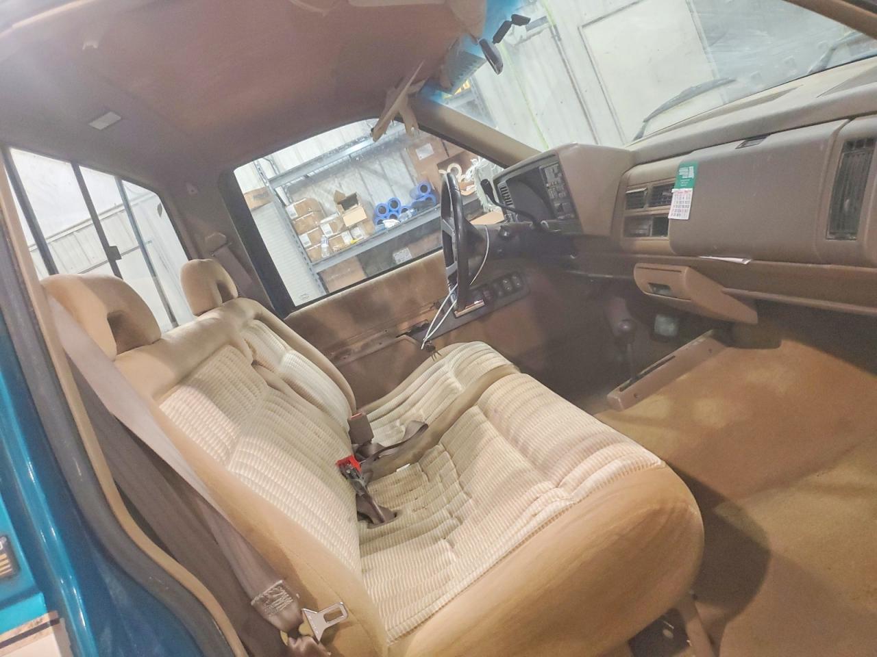 1993 CHEVROLET GMT-400 K1500 photo 19