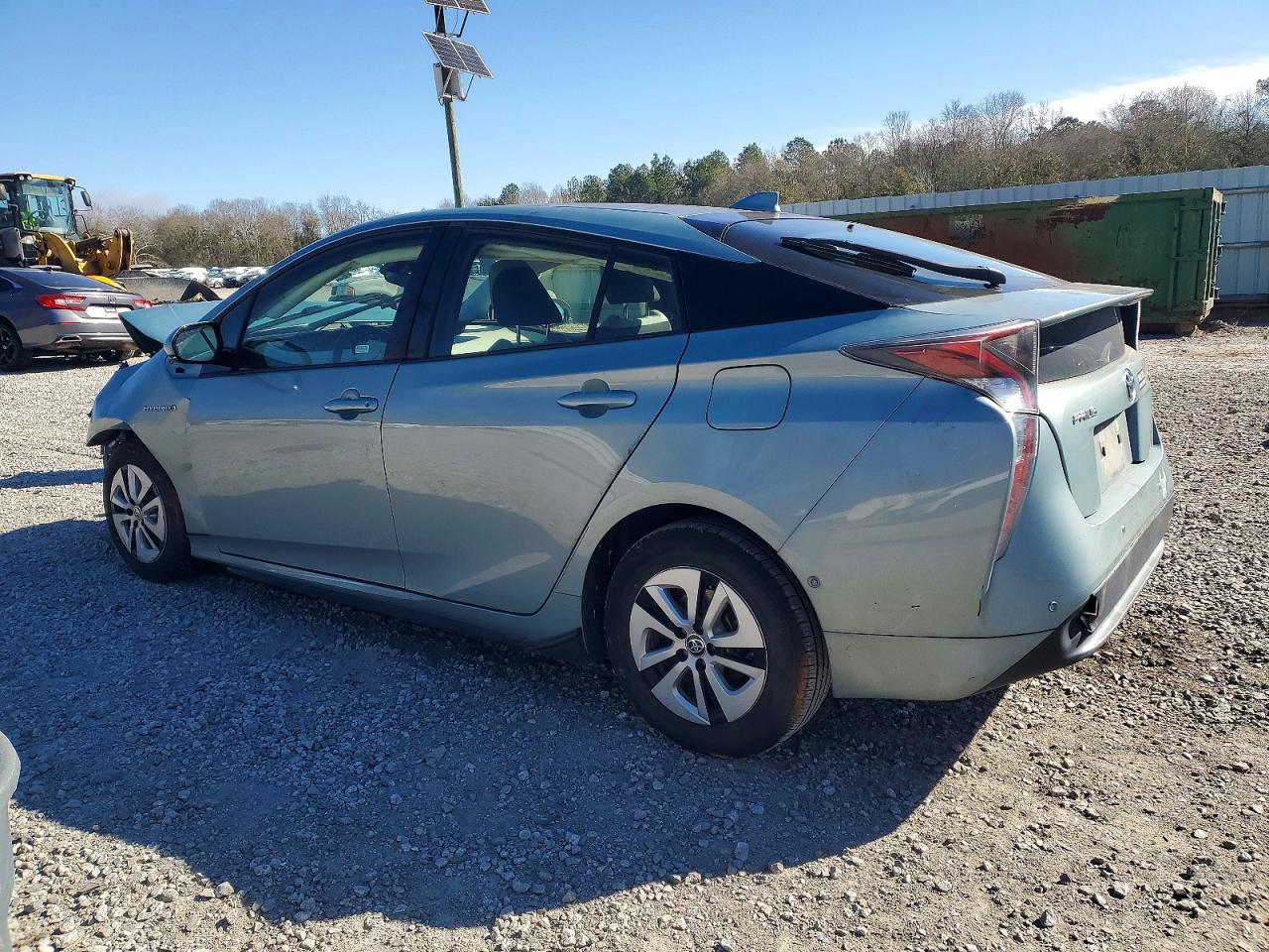 2018 TOYOTA PRIUS photo 3