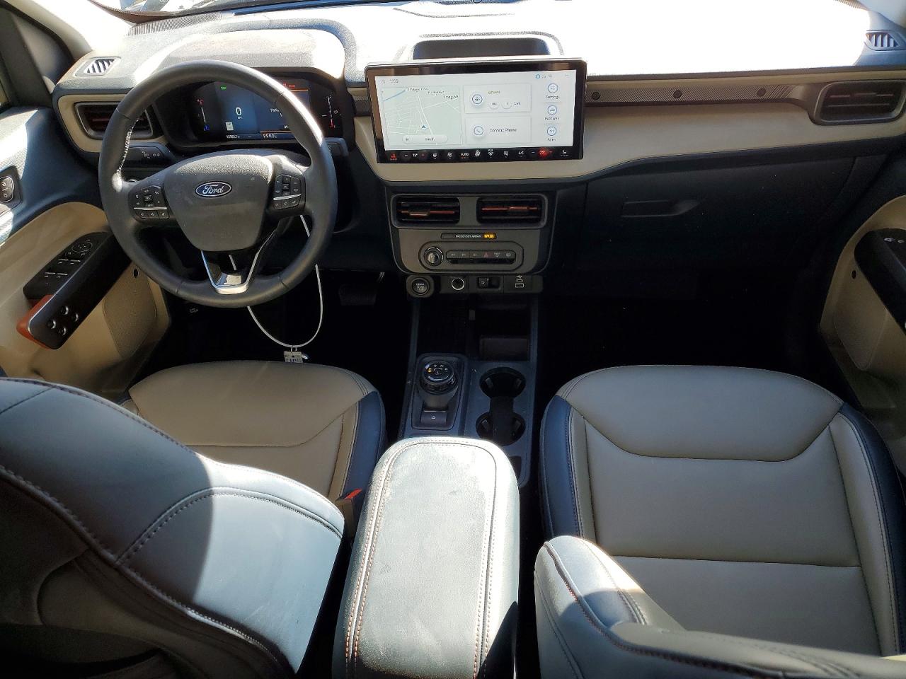 2025 FORD MAVERICK LARIAT photo 15