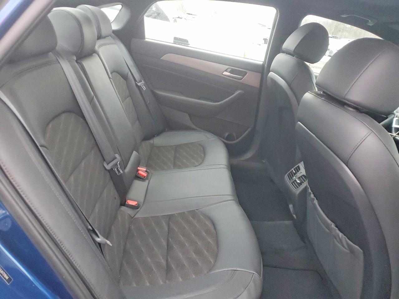 2018 HYUNDAI SONATA SPORT photo 19