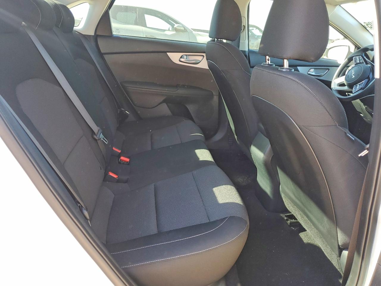2024 KIA FORTE LX photo 10