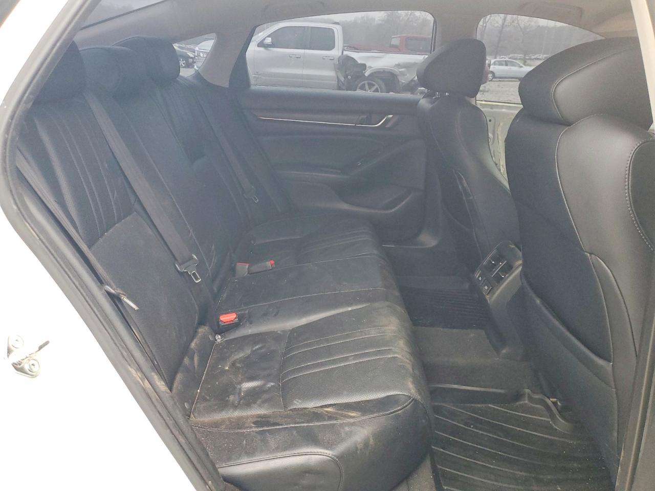 2018 HONDA ACCORD TOURING photo 10