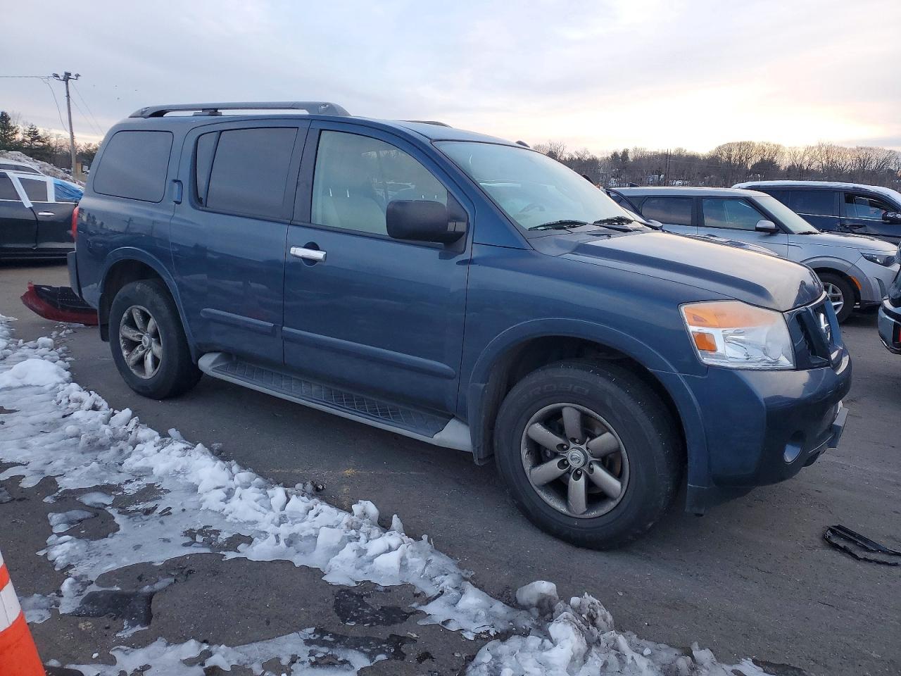 2015 NISSAN ARMADA SV photo 4