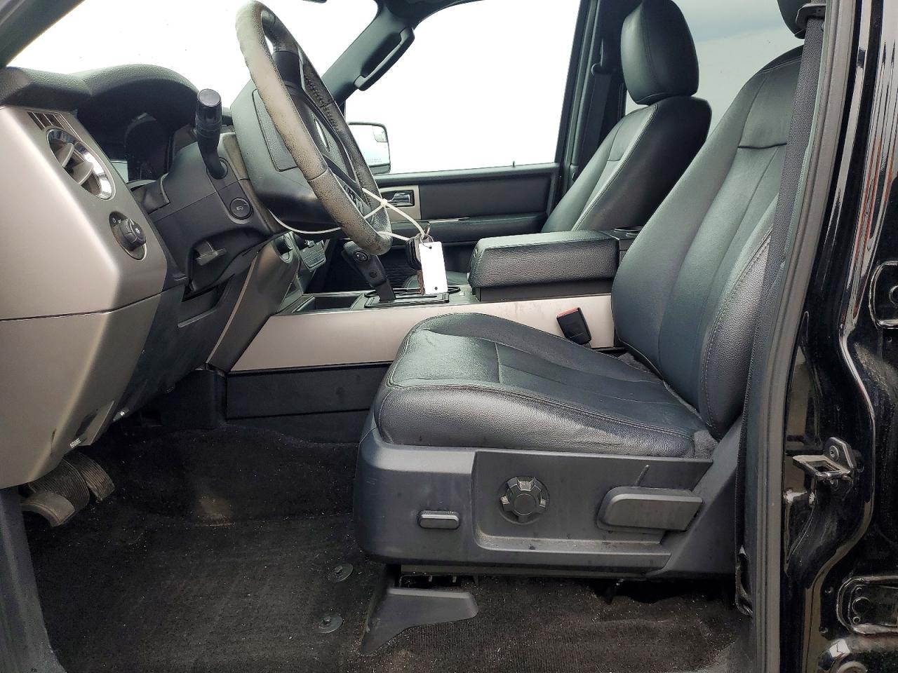 2017 FORD EXPEDITION XLT photo 19