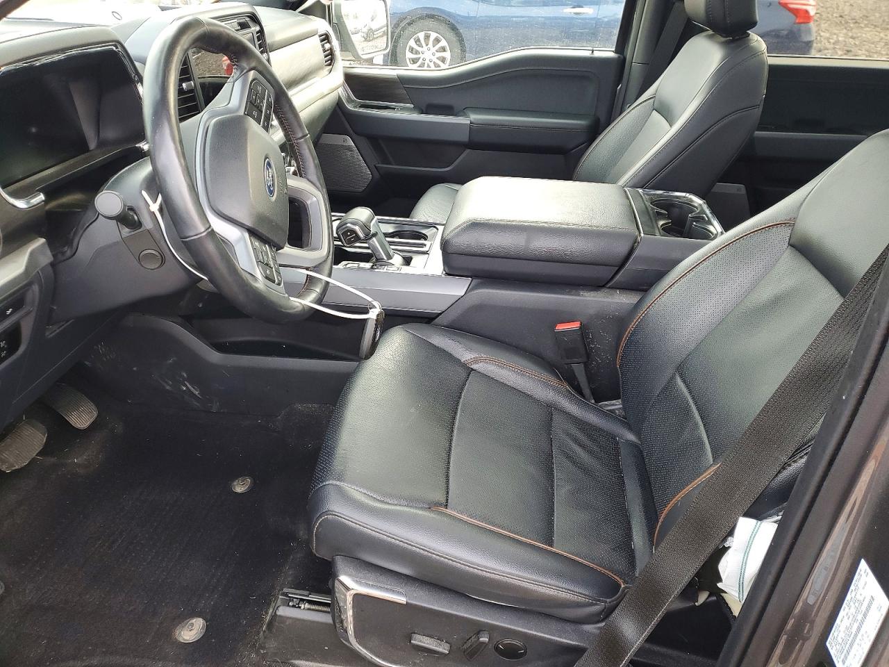 2024 FORD F150 LARIAT photo 13
