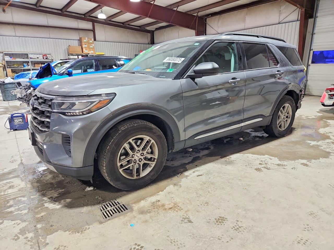 2025 FORD EXPLORER