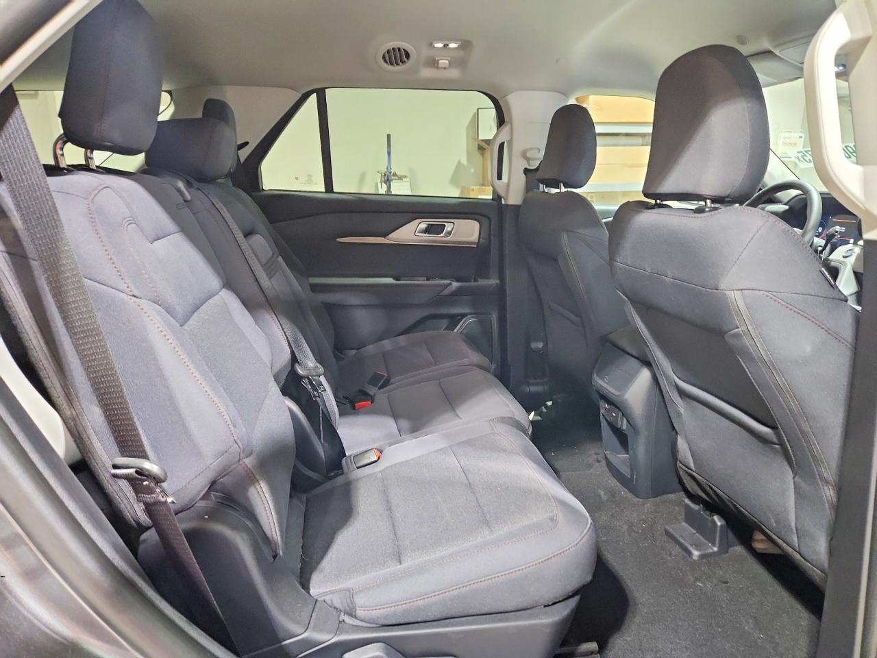 2025 FORD EXPLORER ACTIVE photo 11