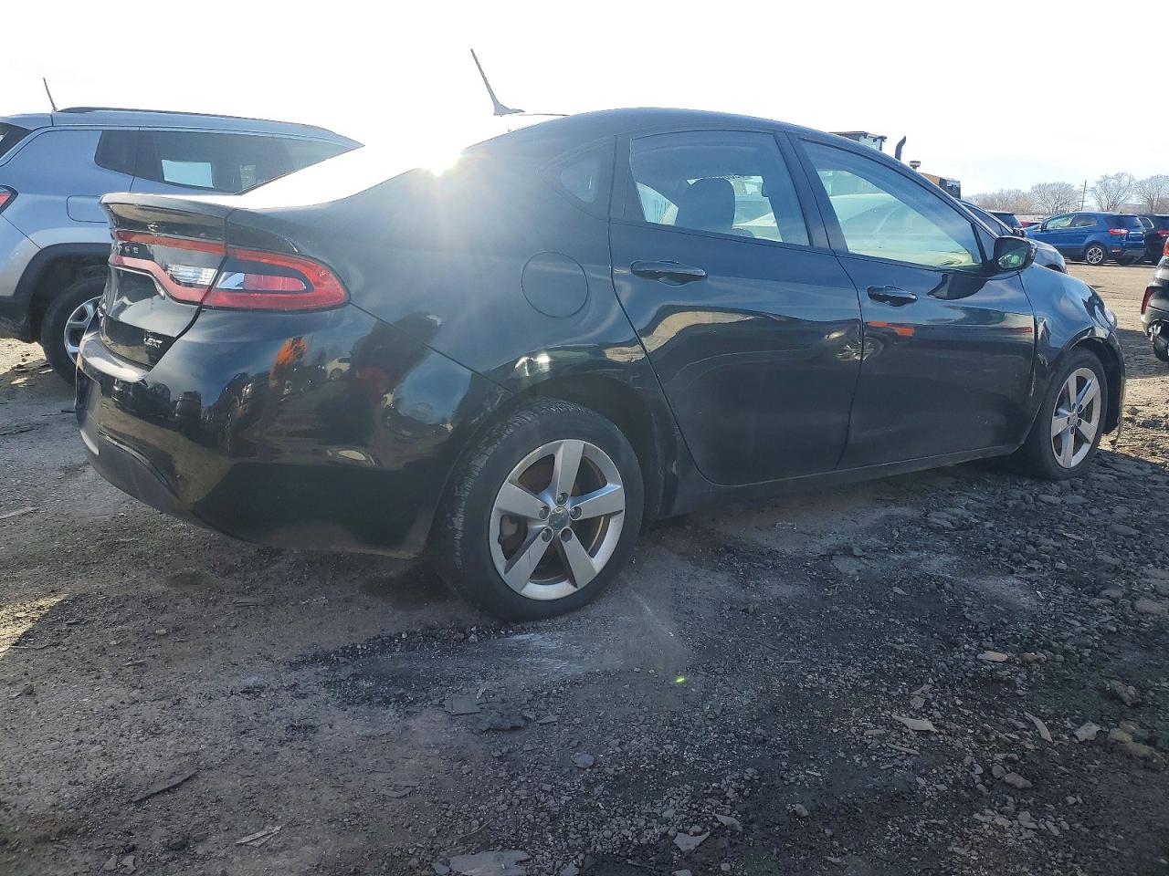 2015 DODGE DART SXT photo 3