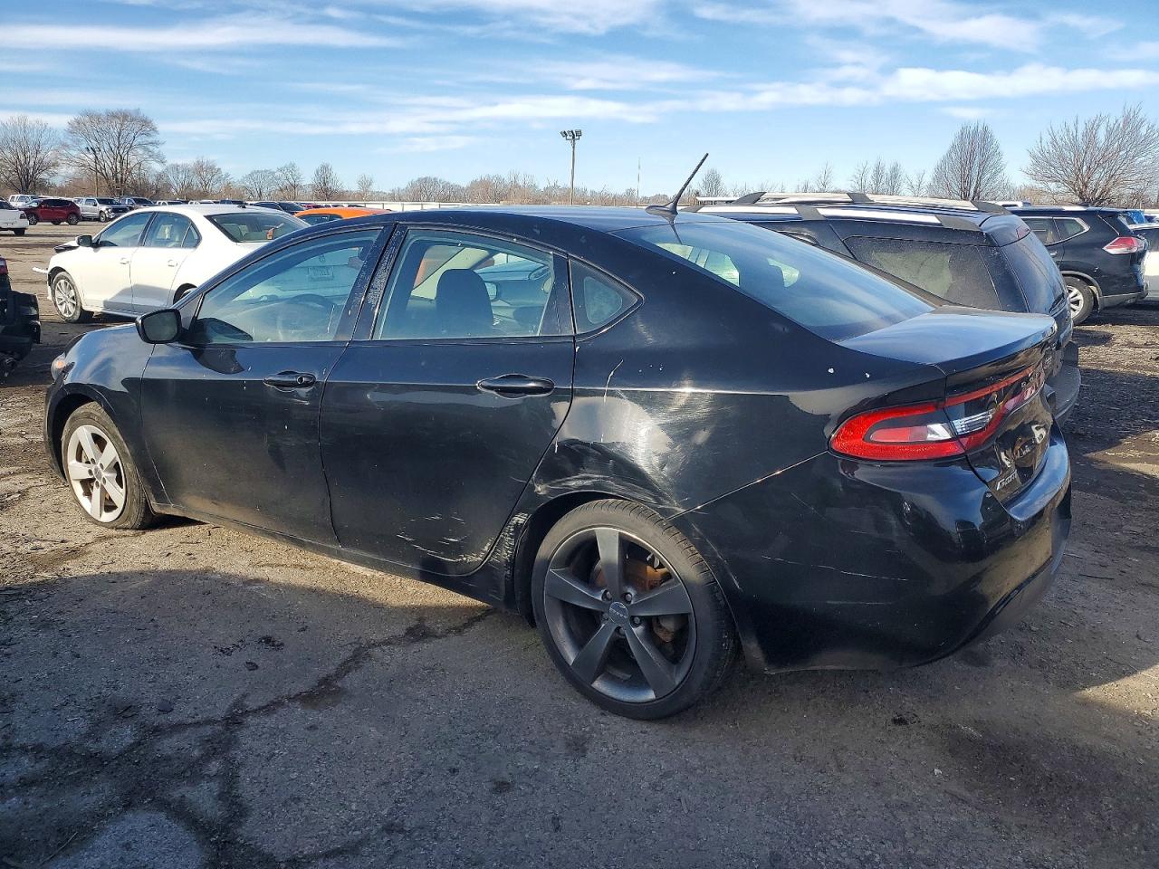 2015 DODGE DART SXT photo 2