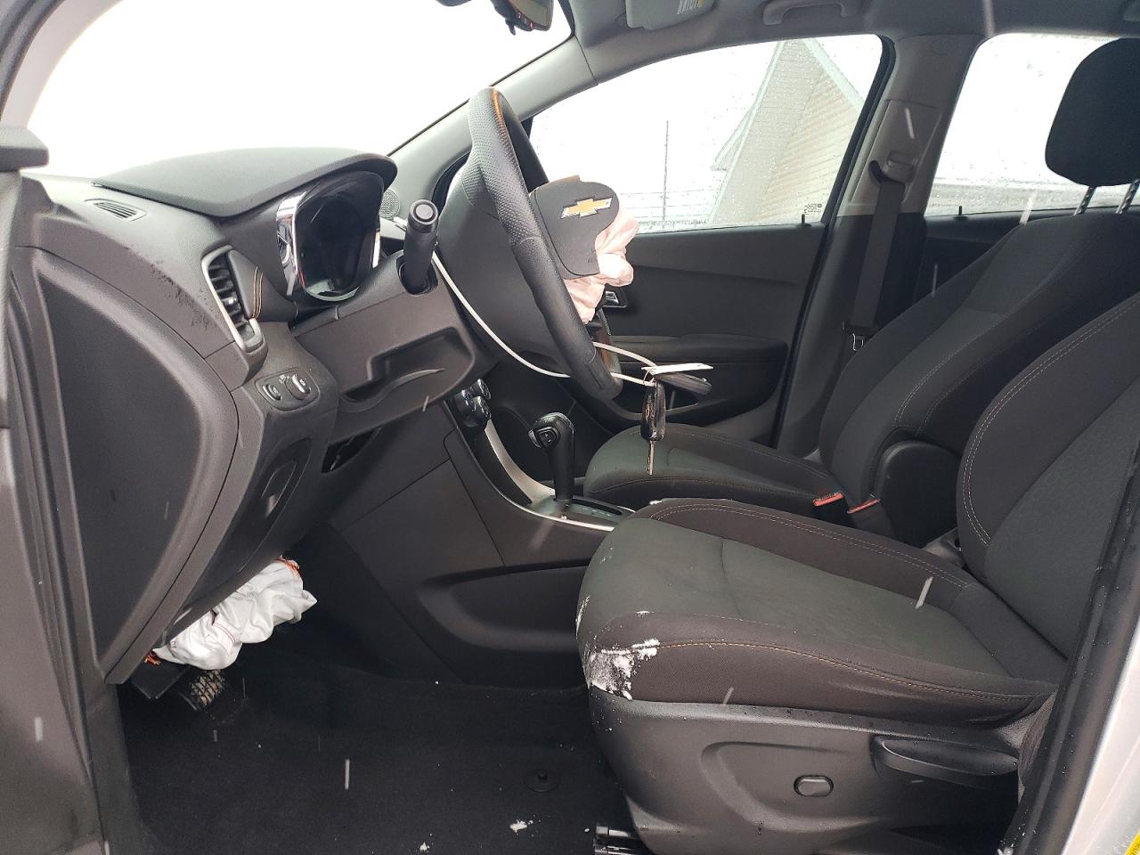 2020 CHEVROLET TRAX LS photo 7