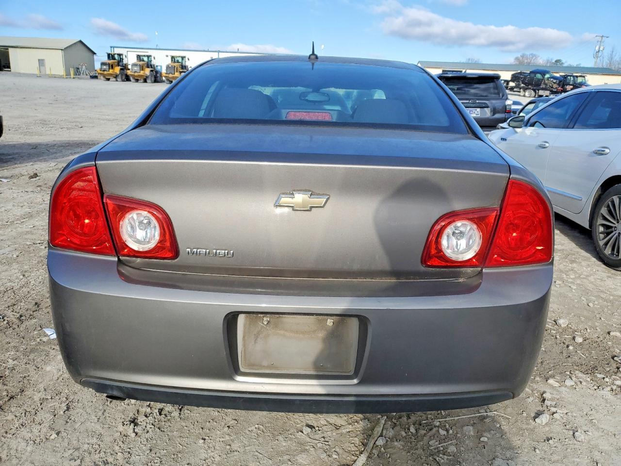 2011 CHEVROLET MALIBU LS photo 6