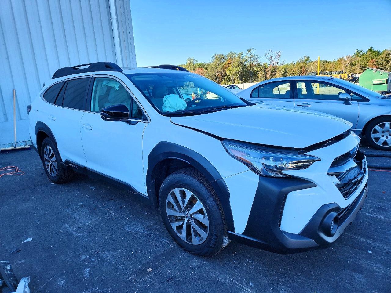 2025 SUBARU OUTBACK PREMIUM photo 4