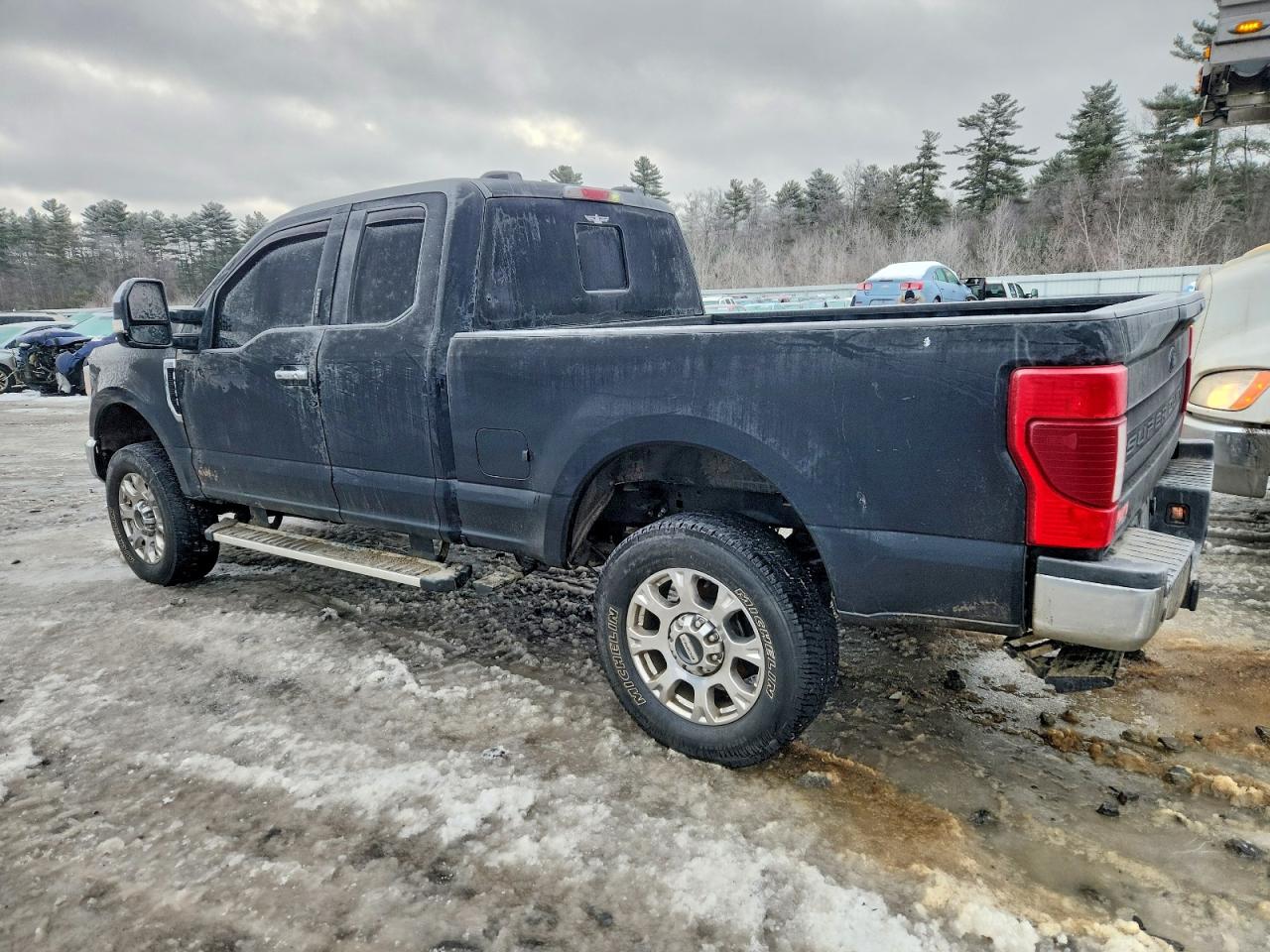 2022 FORD F350 SUPER DUTY photo 3