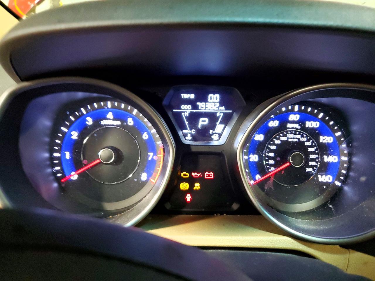 2013 HYUNDAI ELANTRA GLS photo 9