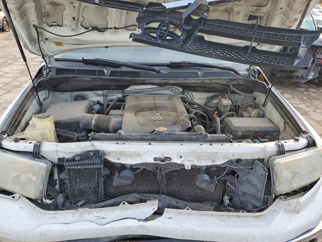 2010 TOYOTA TUNDRA DOUBLE CAB SR5 photo 11