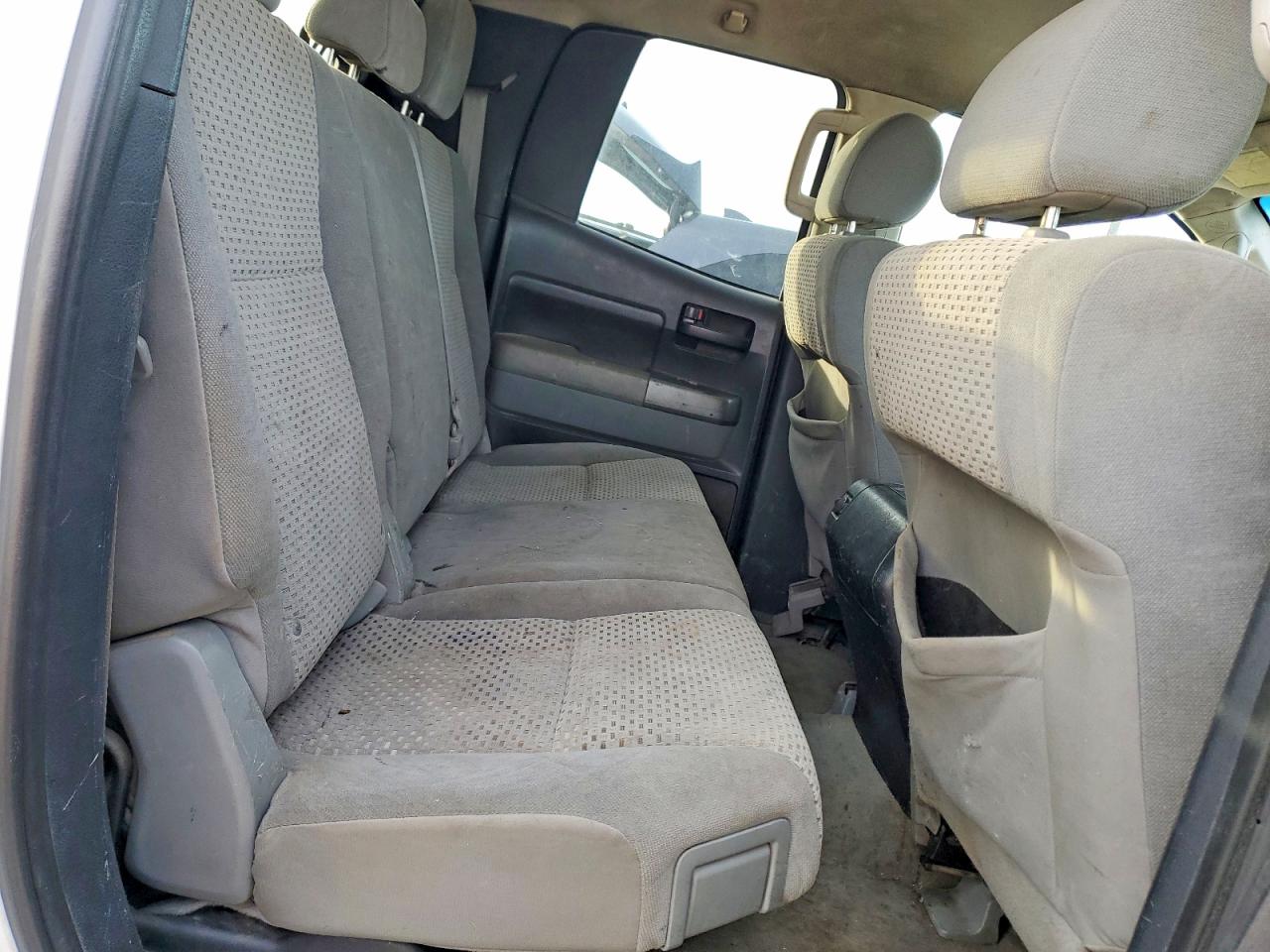 2010 TOYOTA TUNDRA DOUBLE CAB SR5 photo 10