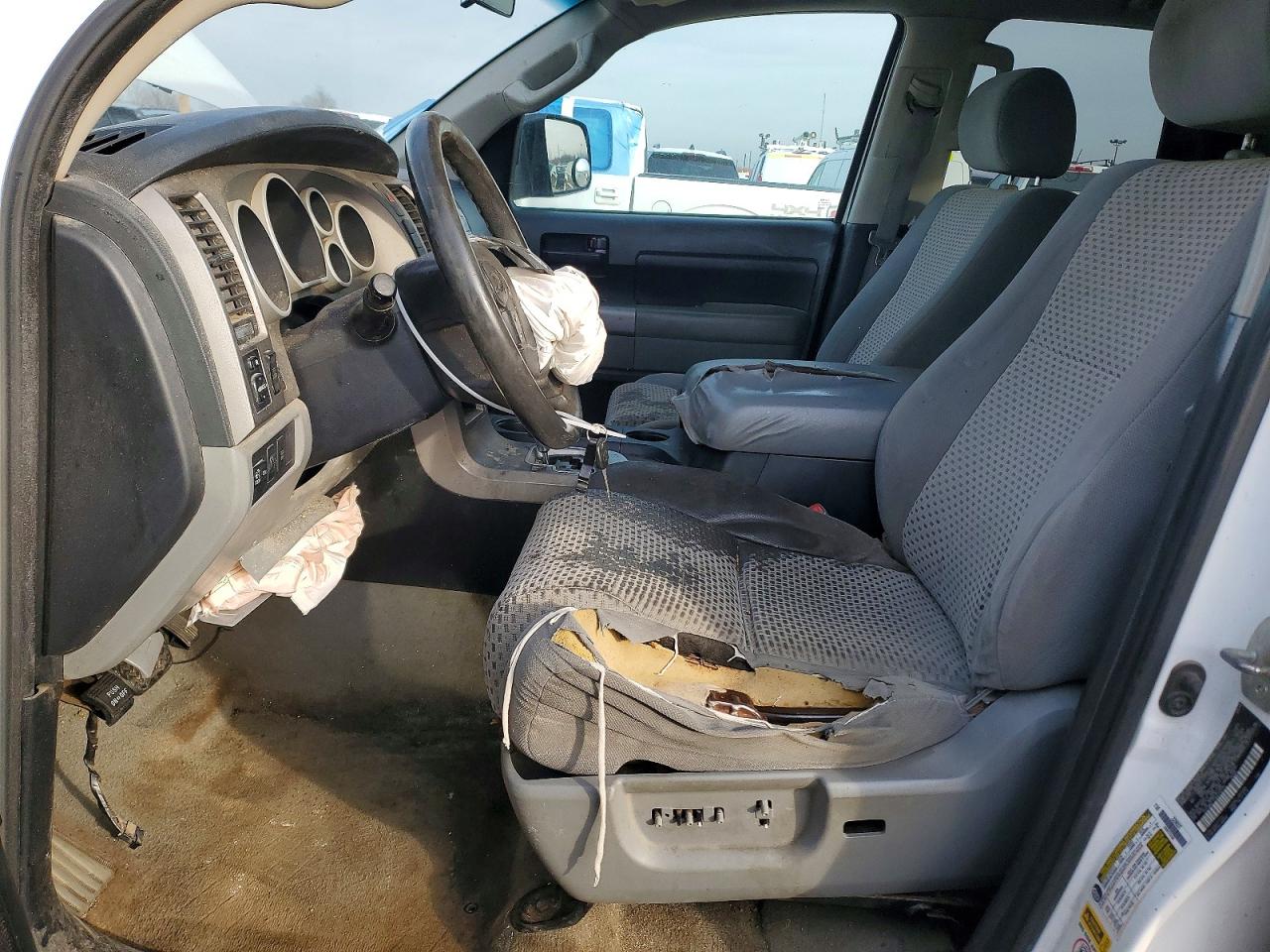 2010 TOYOTA TUNDRA DOUBLE CAB SR5 photo 7