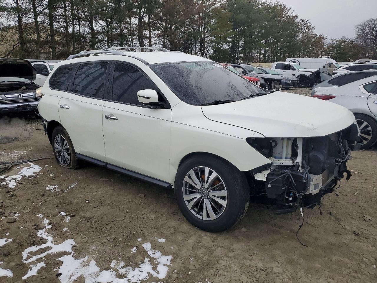 2020 NISSAN PATHFINDER SV photo 4