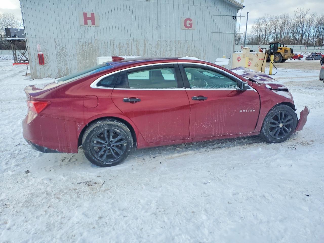 2017 CHEVROLET MALIBU LT photo 3