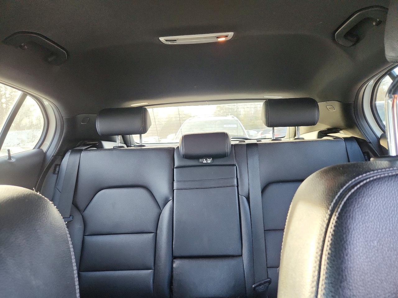 2019 MERCEDES-BENZ GLA 250 4MATIC photo 10