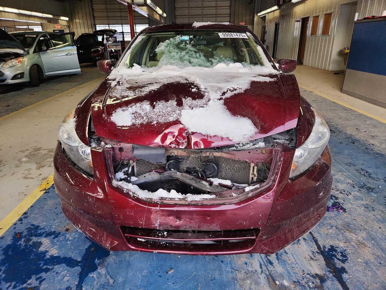2012 HONDA ACCORD LX photo 9