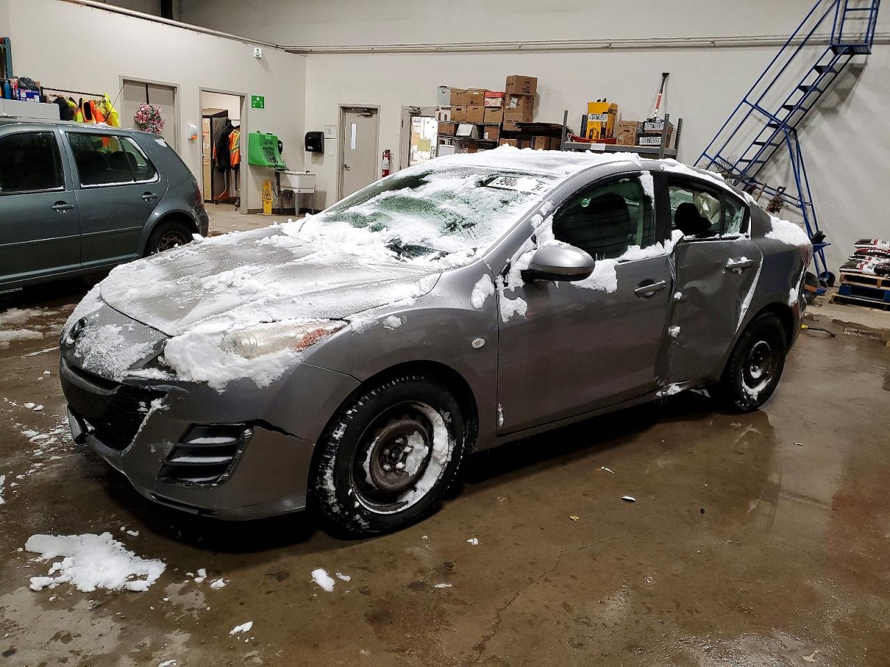 2010 MAZDA 3