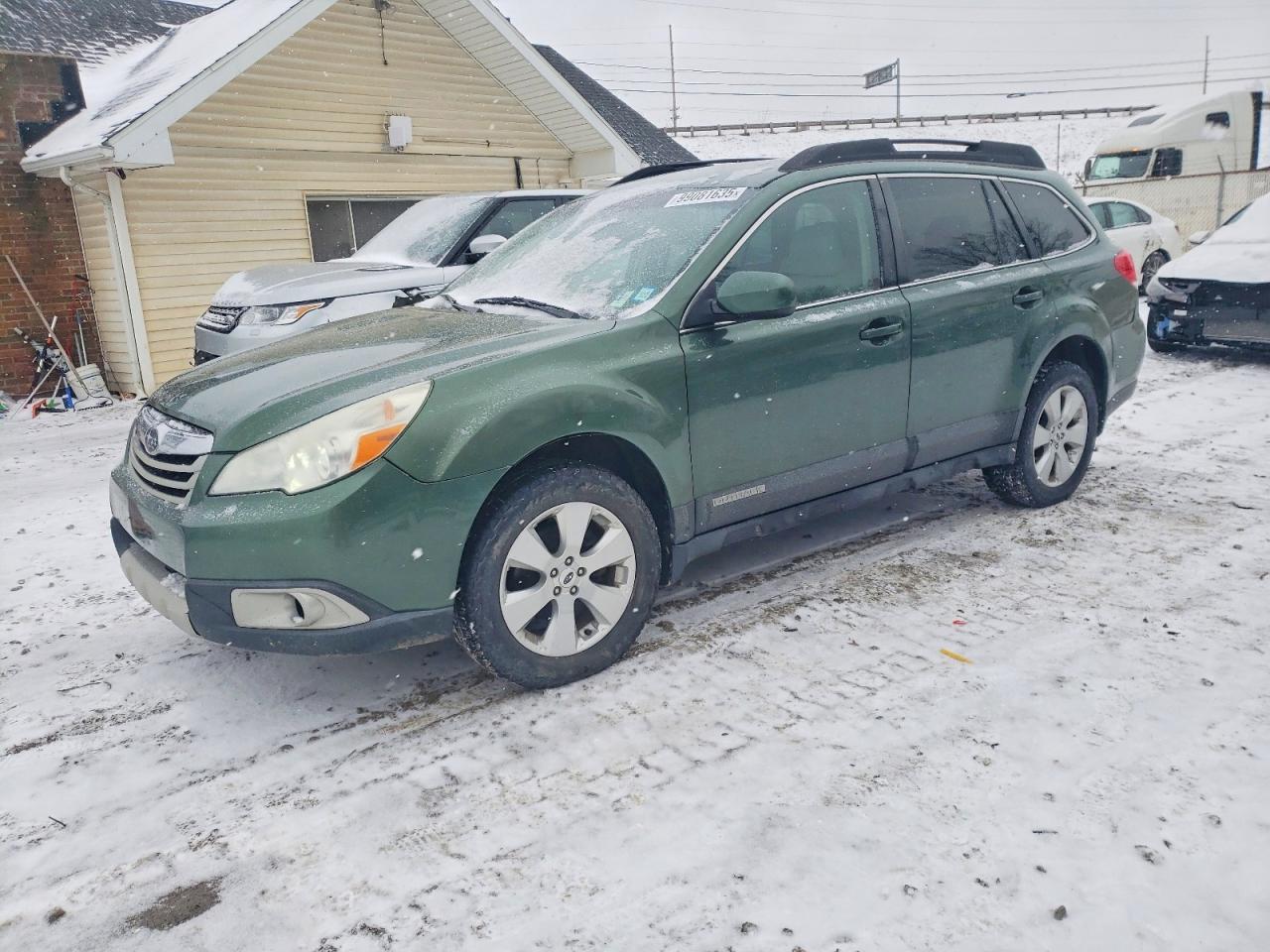 2012 SUBARU OUTBACK