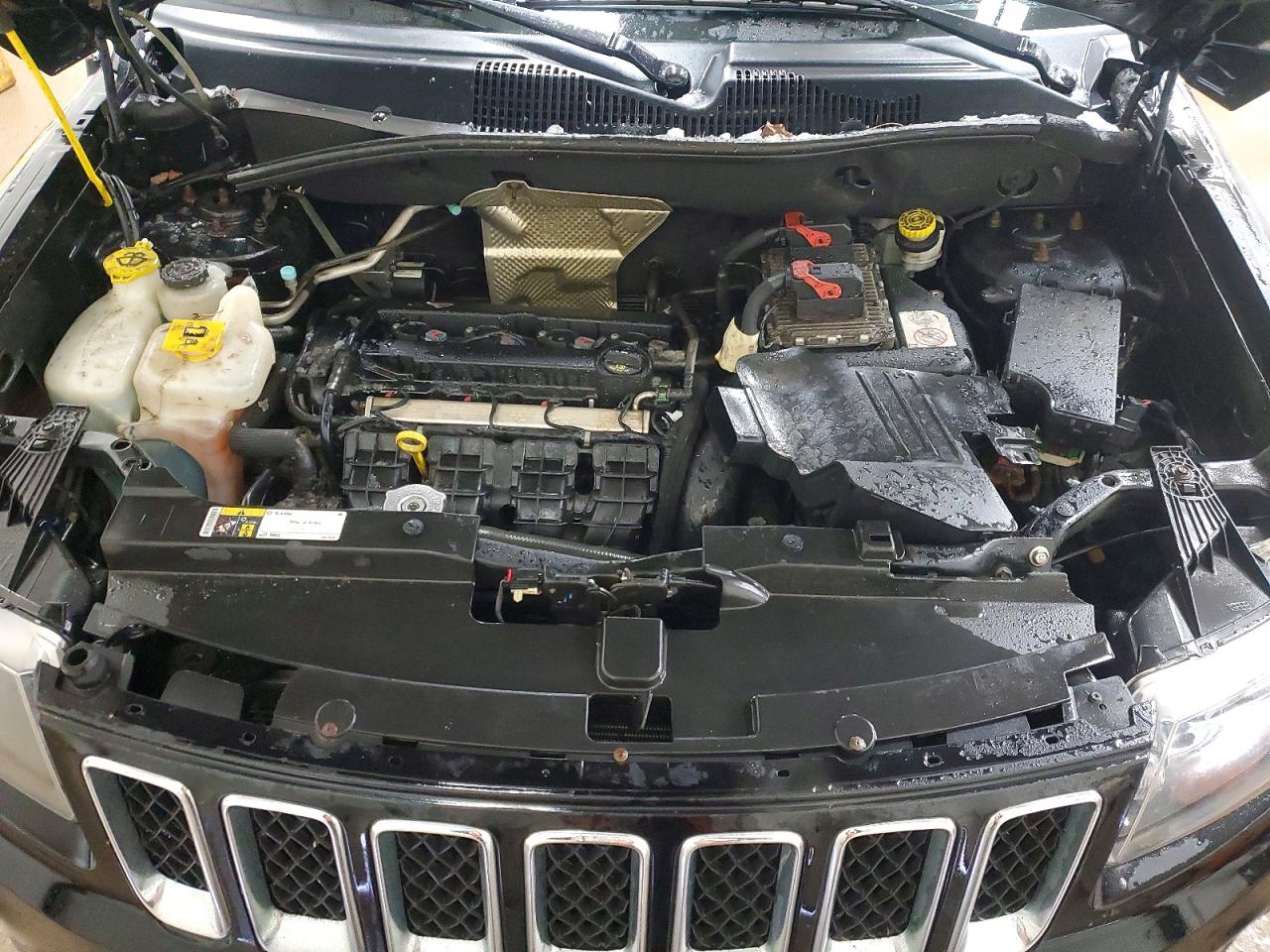 2017 JEEP COMPASS LATITUDE photo 12